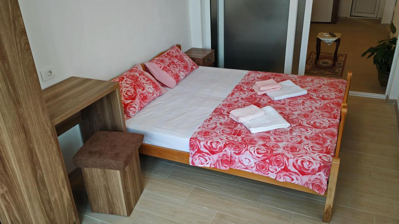 Apartments Abramovic 2 Сутоморе Екстер'єр фото