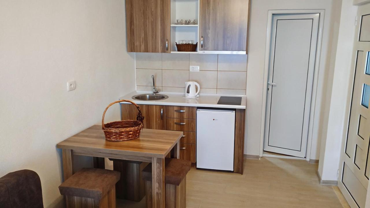 Apartments Abramovic 2 Сутоморе Екстер'єр фото