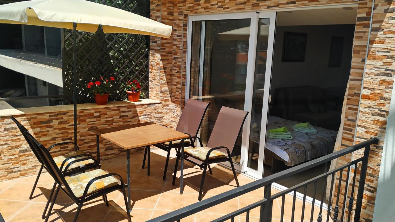 Apartments Abramovic 2 Сутоморе Екстер'єр фото