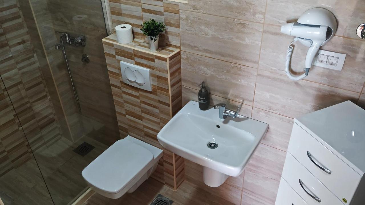 Apartments Abramovic 2 Сутоморе Екстер'єр фото