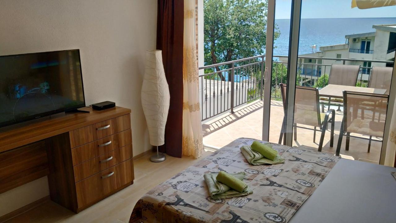 Apartments Abramovic 2 Сутоморе Екстер'єр фото